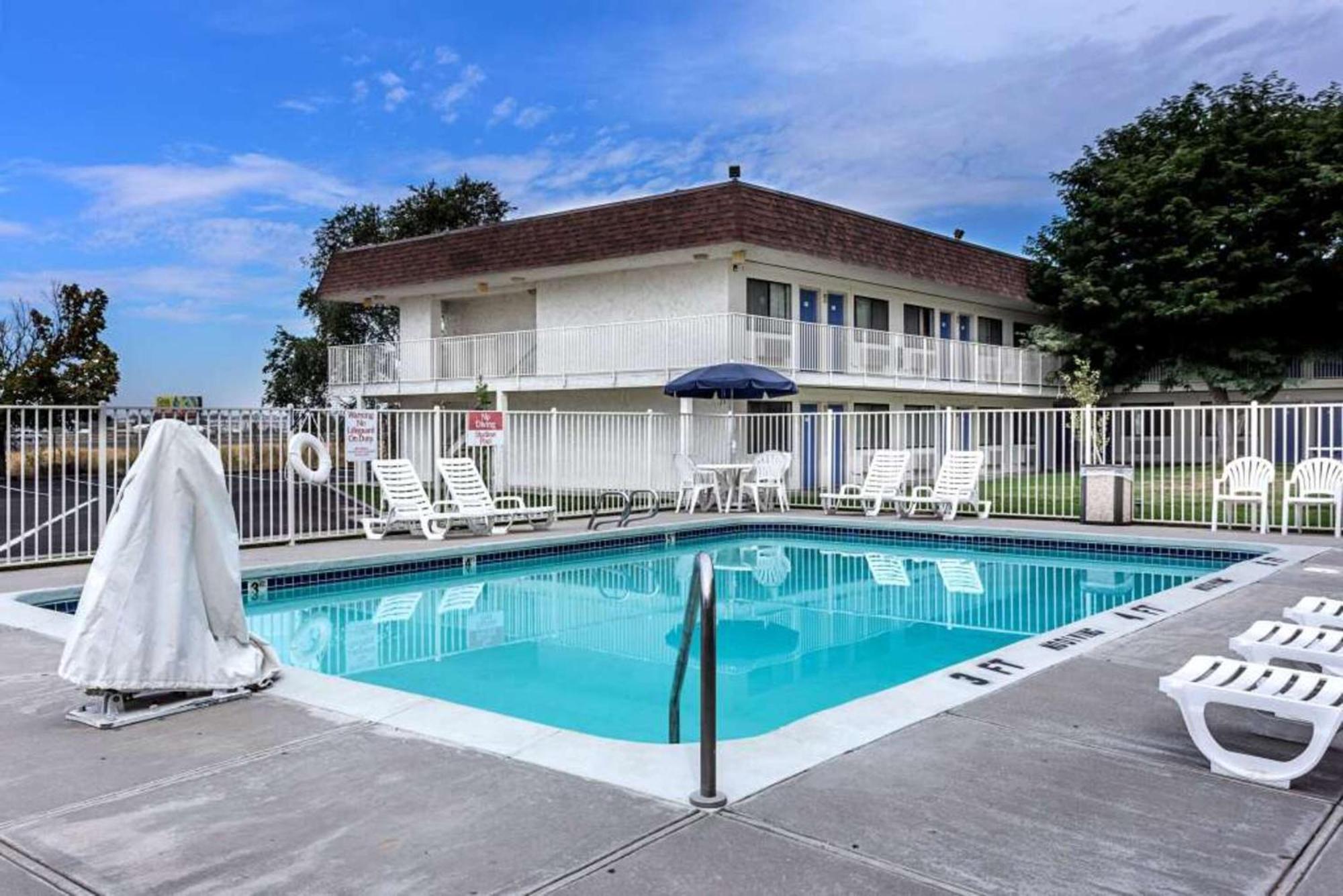 Motel 6 Ontario, Or Exterior photo